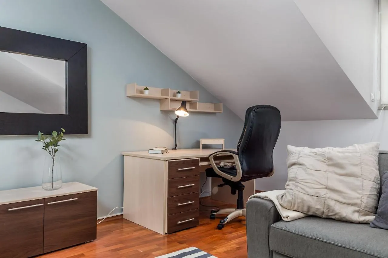 Aquila Apartment Ριέκα